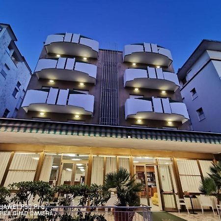 Hotel Mediterraneo Rimini Ngoại thất bức ảnh