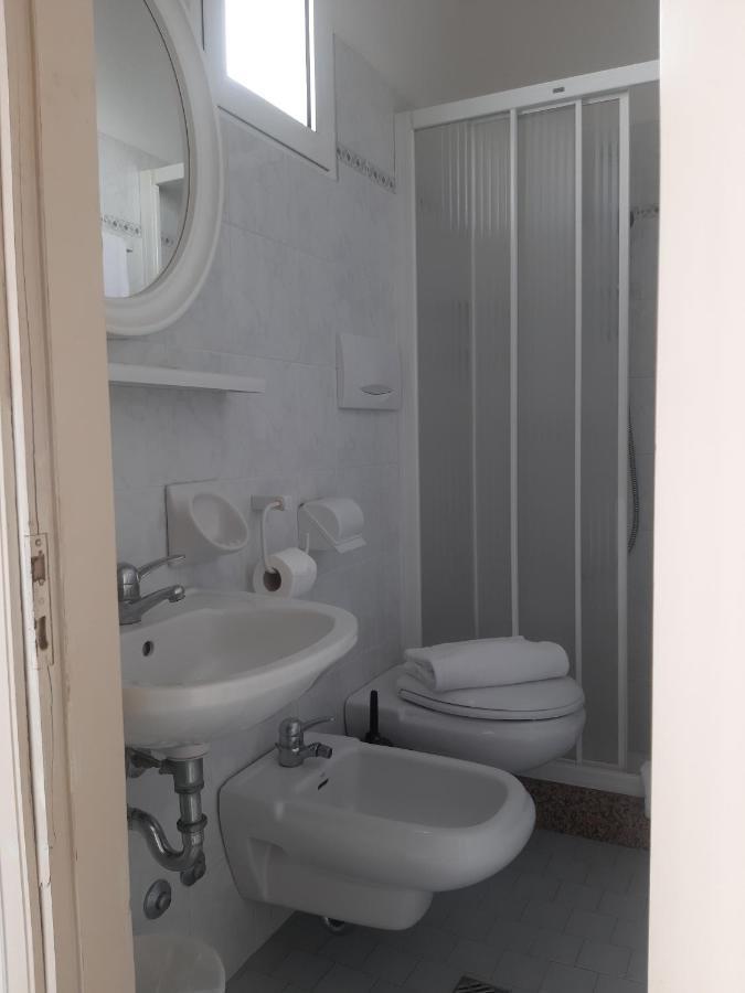 Hotel Mediterraneo Rimini Ngoại thất bức ảnh