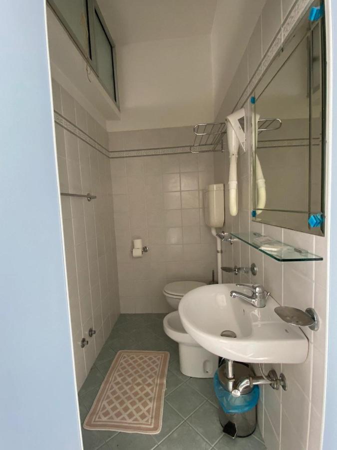 Hotel Mediterraneo Rimini Ngoại thất bức ảnh